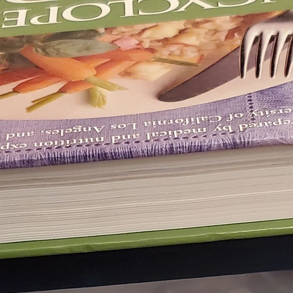 Encyclopedia of Foods: A Guide to Healthy Nutrition - Picture 7 of 7